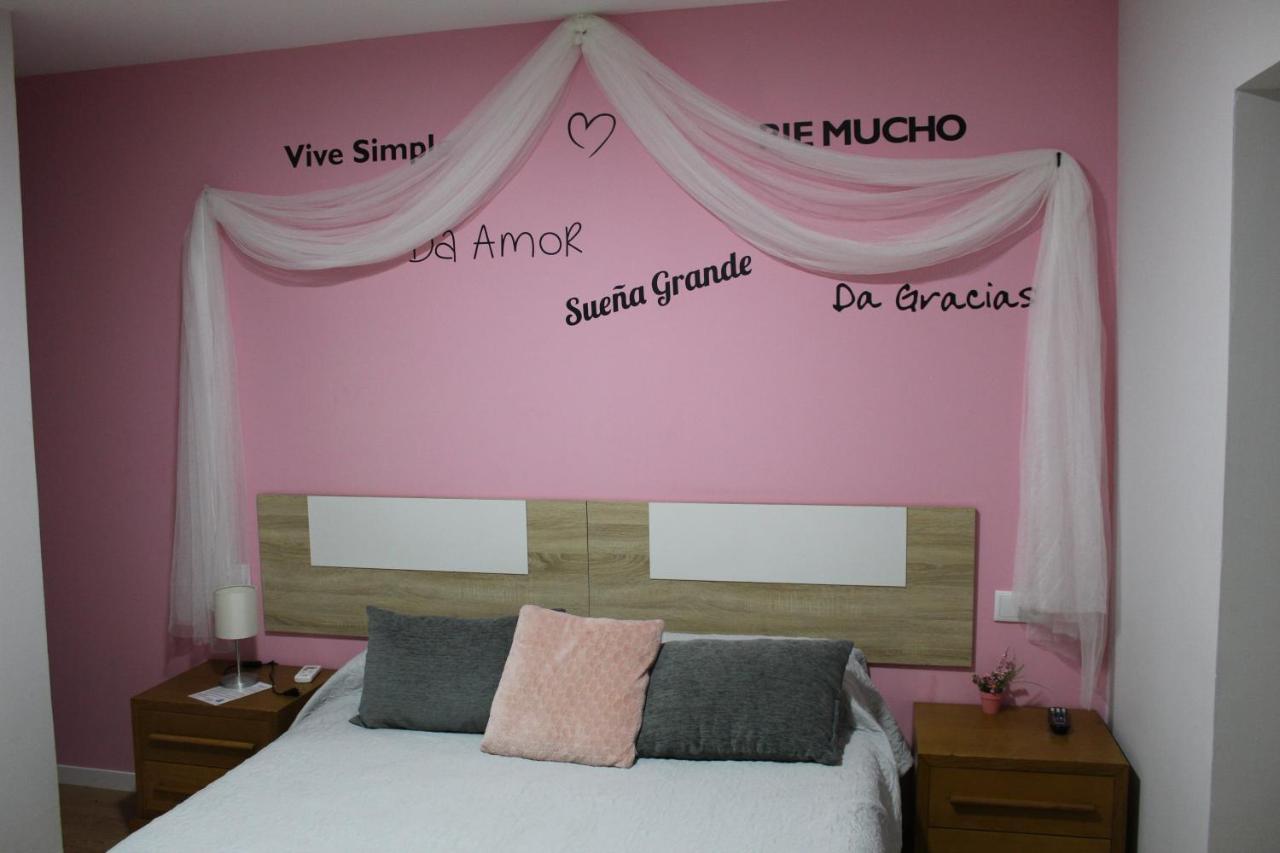 Hostal Imperial Merida Exterior photo